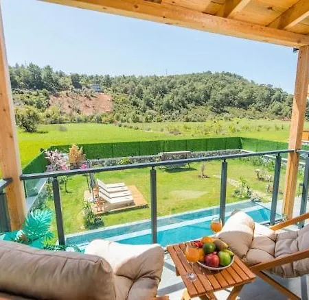 Case de vacanță Nur Nefes
